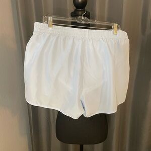 288. Under Armor Running Short, Size XL, EUC